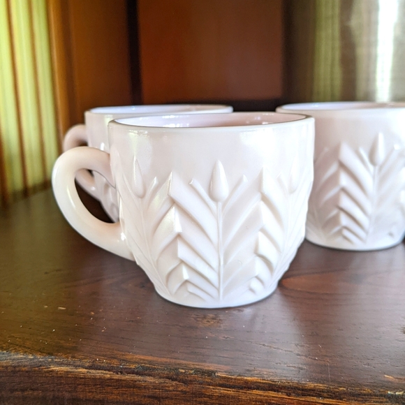 Pink Milk Glass Cups Mugs - Picture 1 of 6